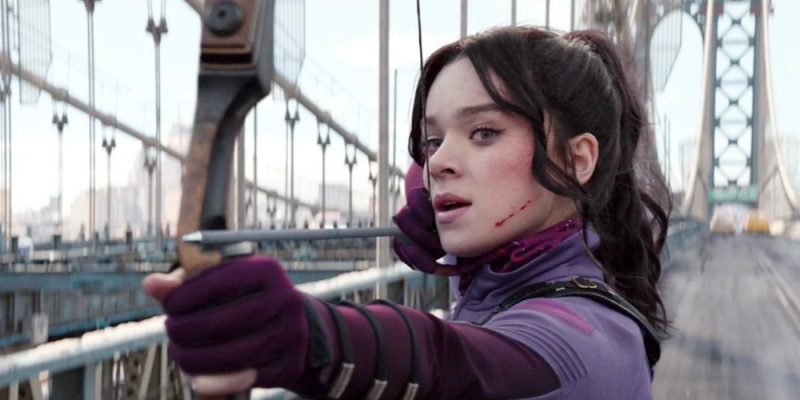 „Ich wusste es, wir bekommen junge Avengers“: Kate Bishop von Hailee Steinfeld kehrt Berichten zufolge zu Marvel Phase 5 zurück und schürt Spekulationen über „Junge Avengers übernehmen das MCU“.