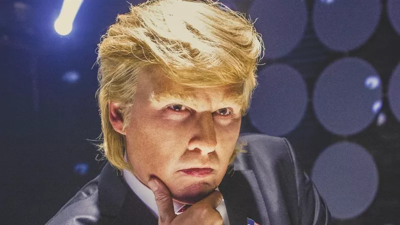   Johnny Deppas kaip Donaldas Trumpas