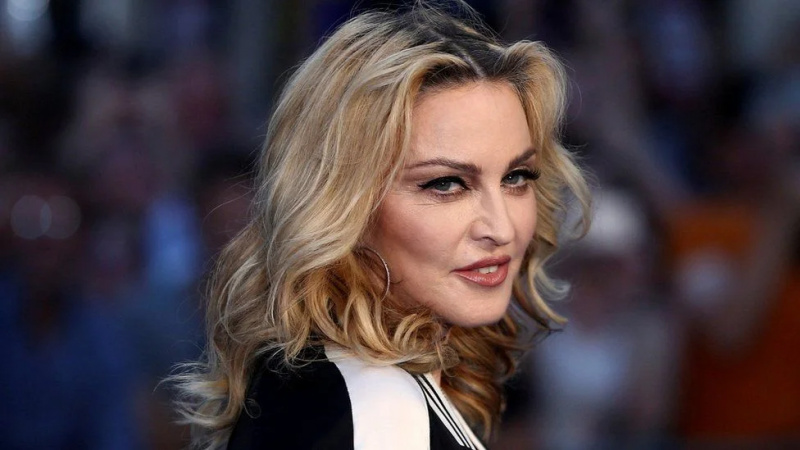 Мадона је „Враћена из мртве“: Ажурирања о Мадонином боравку у болници се појављују неколико дана након њене смртоносне бактеријске инфекције