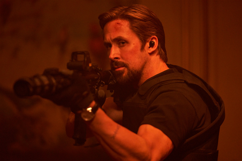 'Aldri gjort en feil': Ikke Ultra-Jacked Chris Evans, Barbies Ryan Gosling kalte Another The Grey Man Co-Star 'Inhuman'