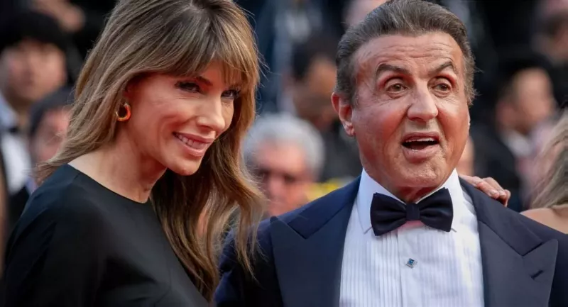 'De …. var i stand til å finne ut av forskjellene sine': Sylvester Stallone avbryter skilsmisse med tidligere fraskilt kone Jennifer Flavin, forvirrede fans spør 'Hva i helvete skjer!!!'