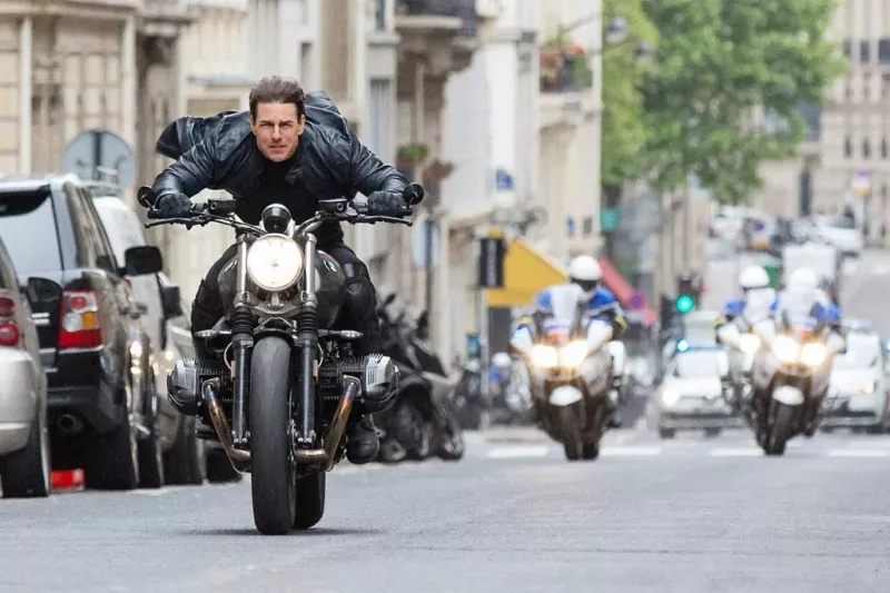 'Hij leek onaangedaan': Tom Cruise en Henry Cavill's Crazy 2-Minute Mission Impossible Scene moest stuntman inhuren nadat echte acteur de druk niet aankon