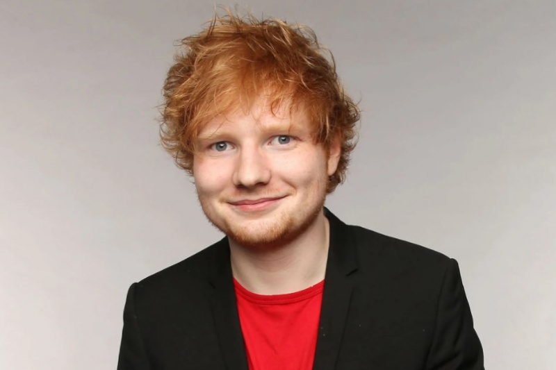 'Je ne vais pas prétendre que ça n'a pas fait mal': Ed Sheeran était terriblement désemparé après avoir perdu le contrat lucratif de la chanson thème de James Bond avec Billie Eilish