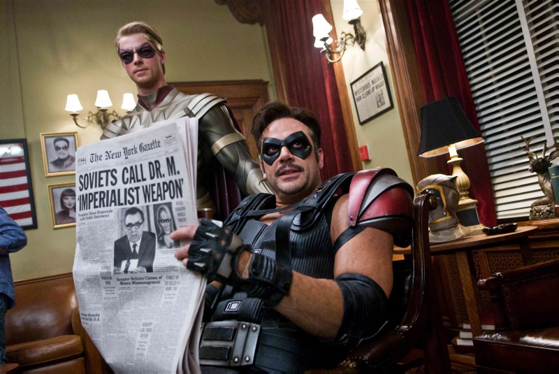 Berichten zufolge lehnte Keanu Reeves Zack Snyders 185-Millionen-Dollar-Superheldenfilm ab, die ikonische DC-Rolle abzulehnen, bevor er den Wunsch äußerte, Ghost Rider im MCU zu spielen