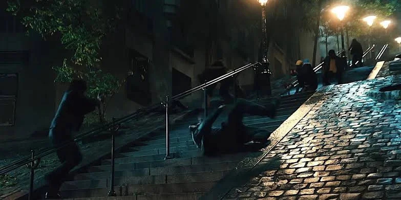 «Du må lide»: Filmregissøren på $426 millioner tvang Keanu Reeves til å klatre og falle ned en trapp for dramatisk effekt