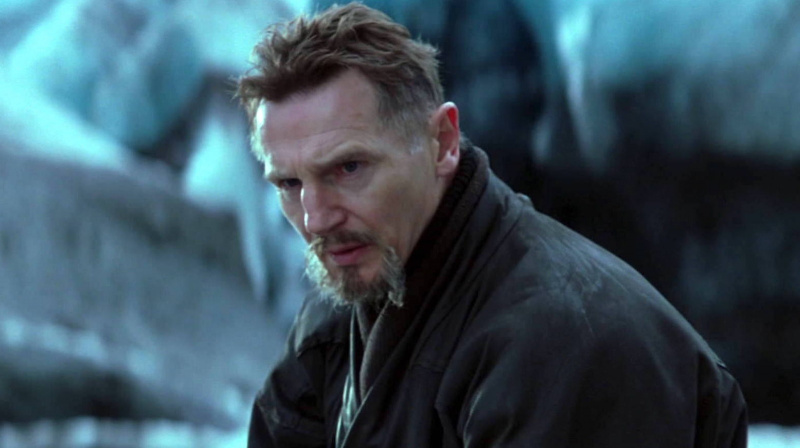   Liam Neeson como Ra's al Ghul in Batman Begins