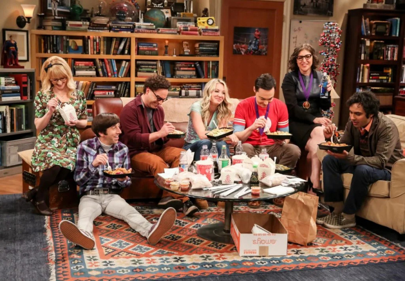 „Wir haben eine höfliche Absage erhalten“: Sandra Bullock weigerte sich inmitten der unzähligen Kontroversen der Show, ein Date mit dem „The Big Bang Theory“-Star zu machen
