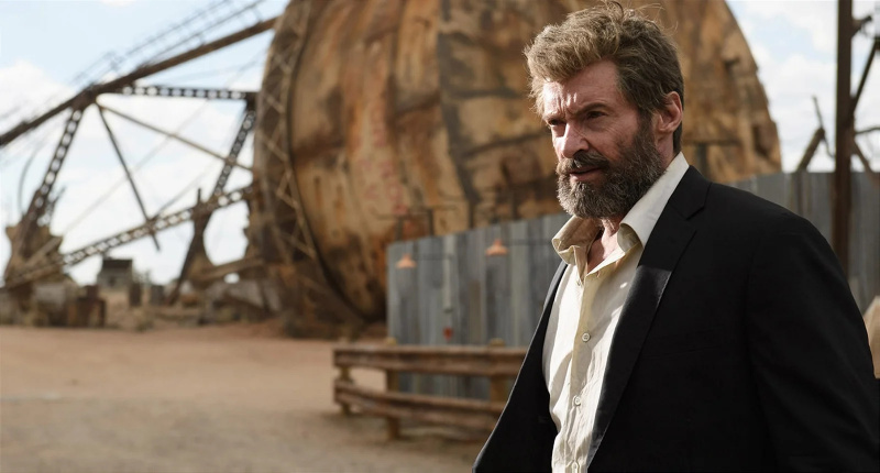   Hugh Jackman dans le rôle de Wolverine dans Logan (2017).