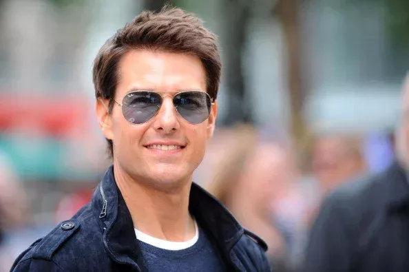 James Gunn은 Tom Cruise를 Adam Warlock으로 캐스팅하지 않은 이유는 '젊고… 극적인 절단을 가진 사람을 원했기 때문'