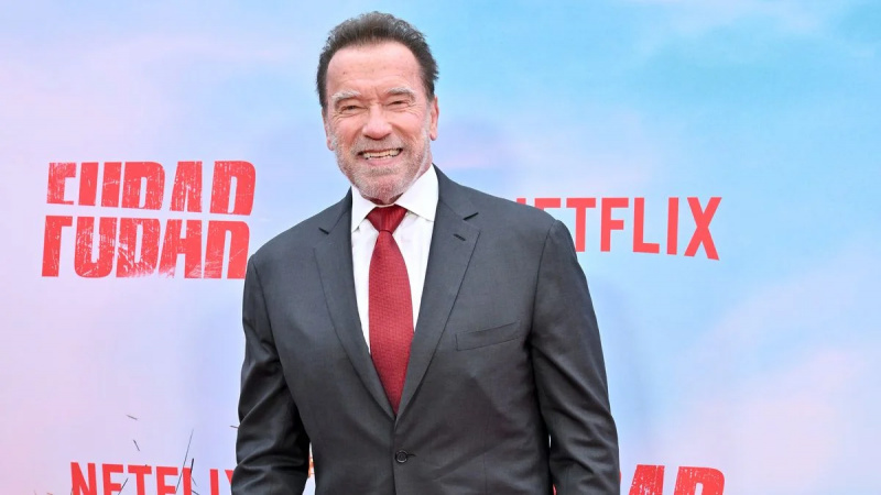 Mehelikkuse jumal Arnold Schwarzenegger kandis 108 miljoni dollari suuruse filmiga filmis rasedusülikonda, et oma tegelaskujuga paremini suhelda