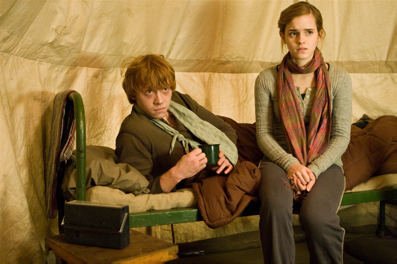 „Nem voltam túl boldog helyen”: A Harry Potter írója majdnem megölte Emma Watson szerelmesét a képernyőn a puszta rosszkedvből