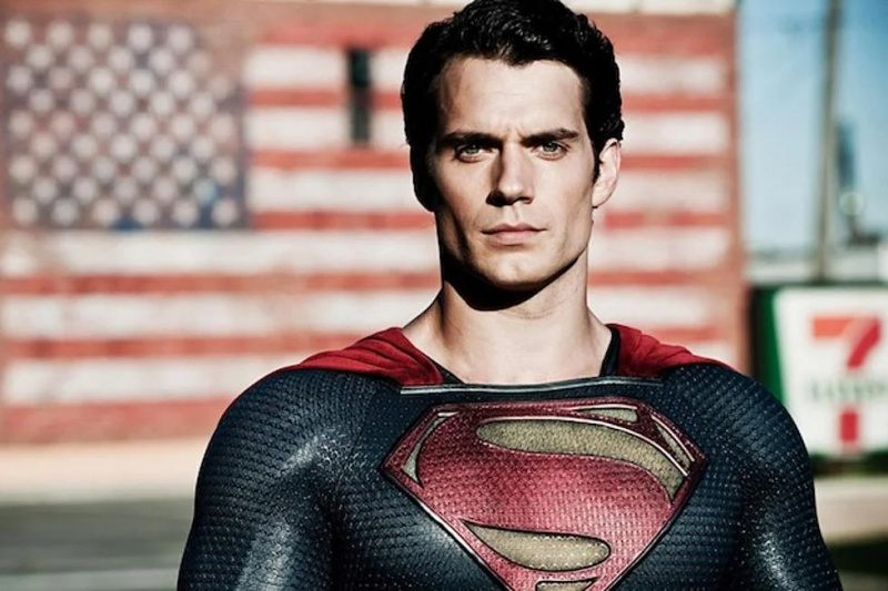 'Purest of souls, born to play Superman': Henry Cavill tagde letterlijk elke Marvel-DC-superheldenacteur op National Superhero Day - alleen Jason Momoa reageerde