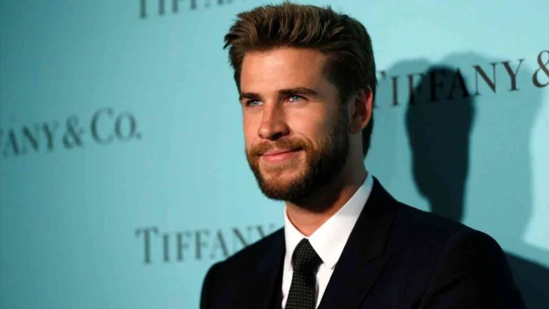 Henry Cavill의 교체, Liam Hemsworth는 Witcher에서 얻은 수입을 전 부인 Miley Cyrus와 공유하도록 강요받지 않습니다.