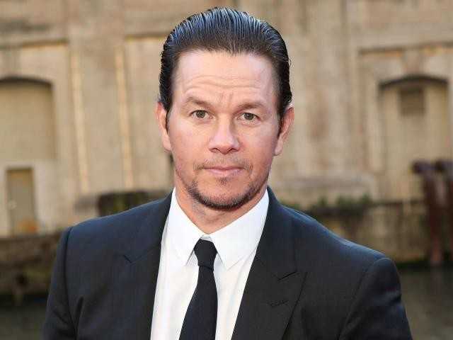 Mark Wahlberg supostamente tratou Jessica Simpson como uma prostituta, não faria sexo com ela durante rumores de romance: me escondendo de sua garota