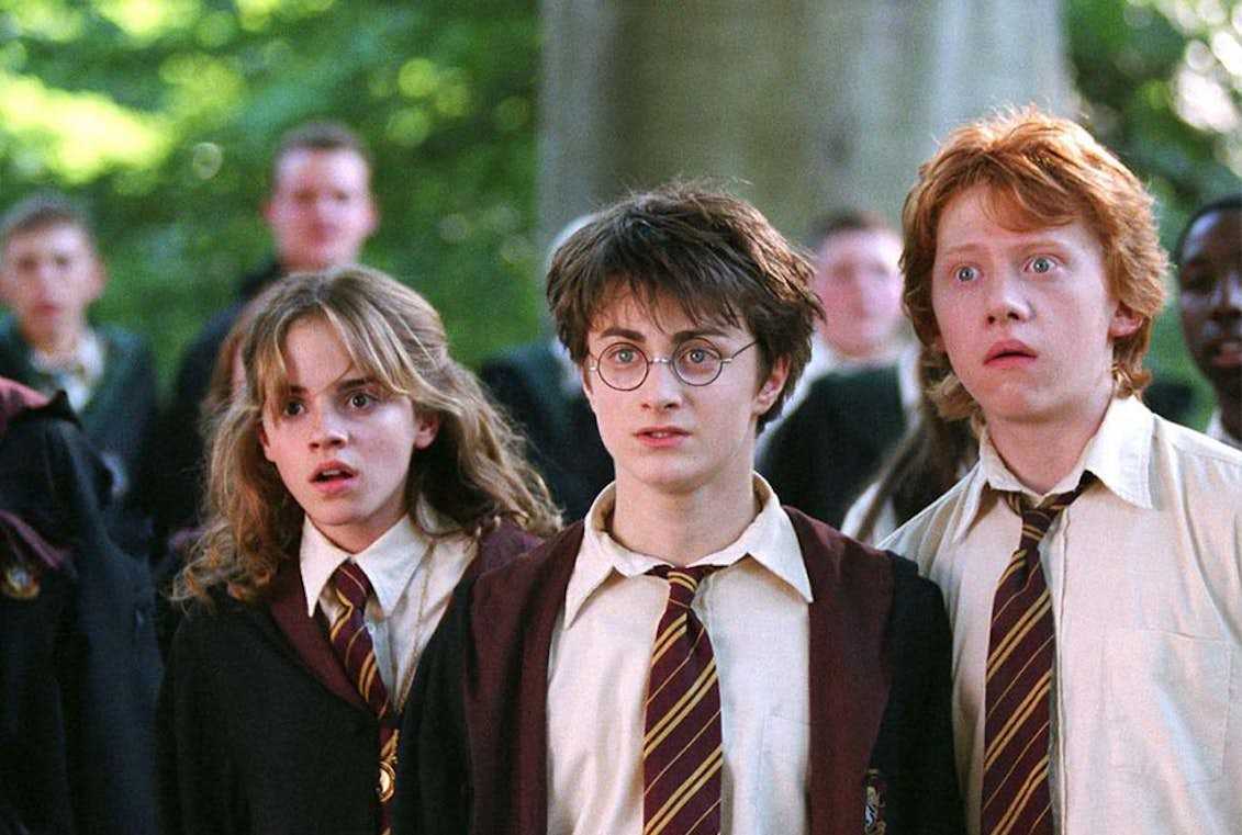Vyzeral som veľmi androgýnne: J.K. Rowling si myslela, že je gay, keď sa neustále pýtala svojich priateliek, či vyzerá pekne