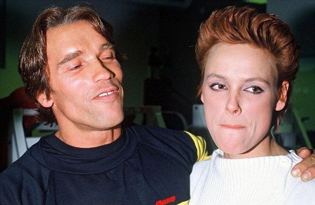   Arnold Schwarzenegger ja Brigitte Nielsen