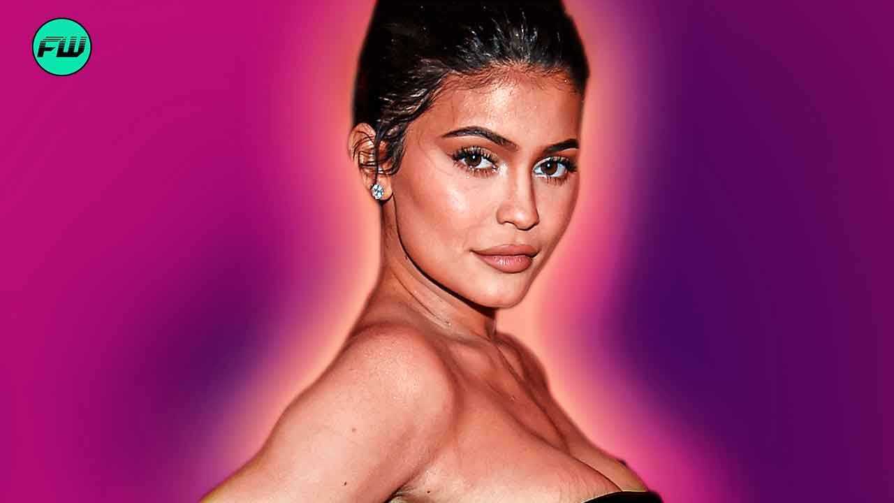 Vad som verkligen hände med Kylie Jenners ansikte: Doktorn skyller för mycket fyllnadsmedel för hennes virala look på modevisningen i Paris