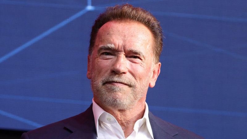   Arnold Schwarzenegger og hans nazistiske far - Aish.com