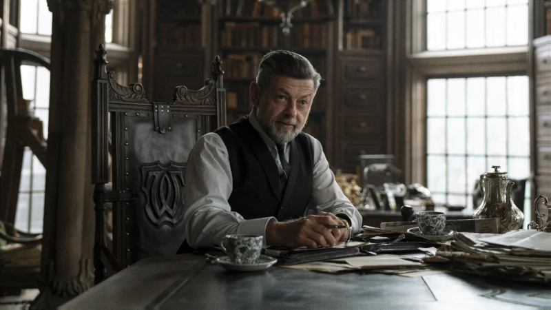   Andy Serkis als Alfred in The Batman (2022).
