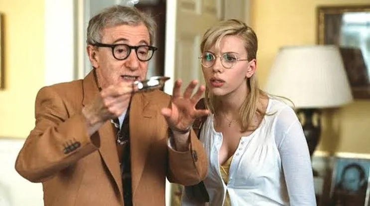   Scarlett Johansson y Woody Allen
