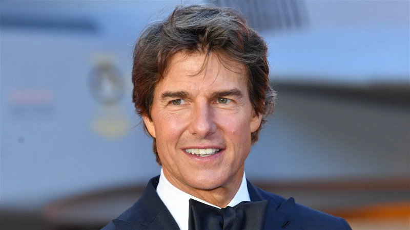 Tom Cruise liebt Ezra Millers „The Flash“, bestätigt Produzent: „Wir arbeiten wirklich sehr hart, um diese Filme zu machen“