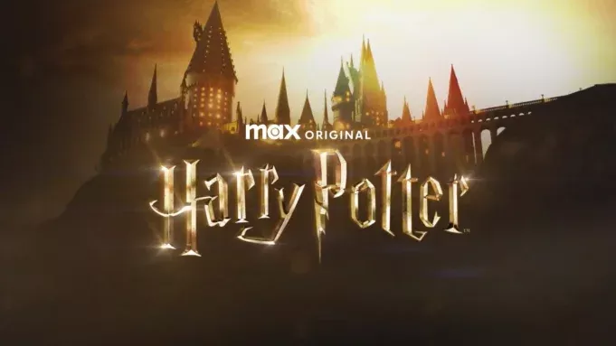 „JK Rowling sieht, wie ein Trans-Schauspieler ihre Rolle spielt“: Fans trollen 1 Milliarde Dollar reiche Autorin nach der Neuauflage der Harry-Potter-Serie und verspricht, den Büchern „treu“ zu bleiben