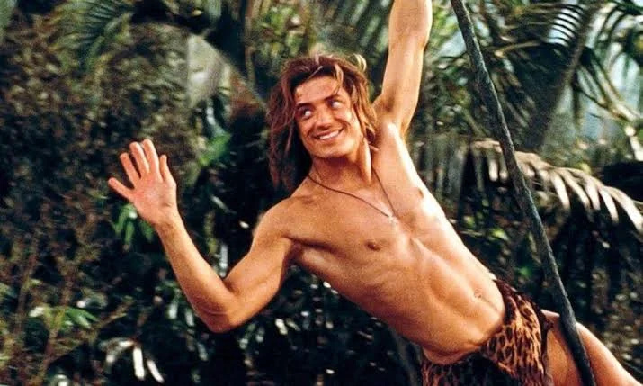 „Er wäre GRÖSSER als Brad Pitt“: Brendan Fraser will nach dem Oscar-Gewinn Bauchmuskeln wie andere Stars, heißt es in einem neuen Bericht