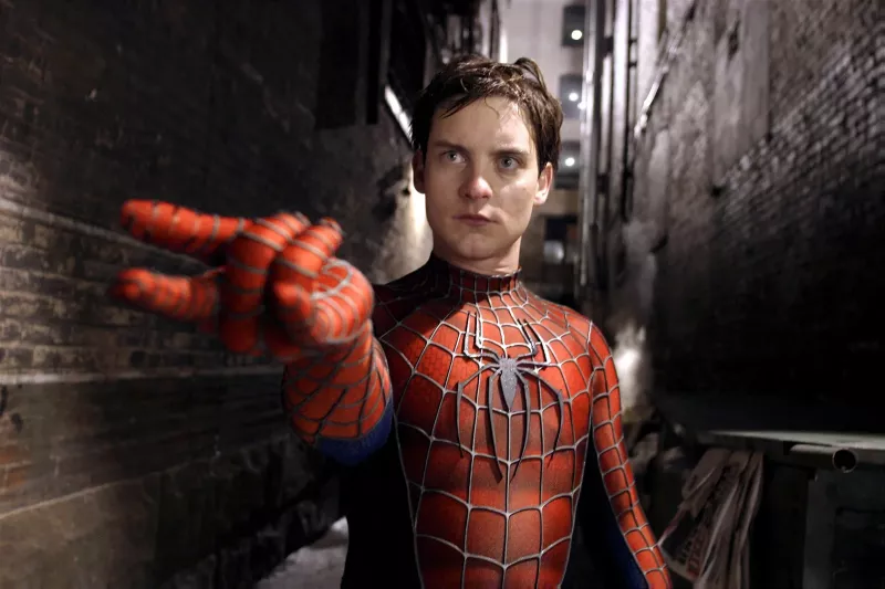   Tobey Maguire văzut în Spider-Man (2001).