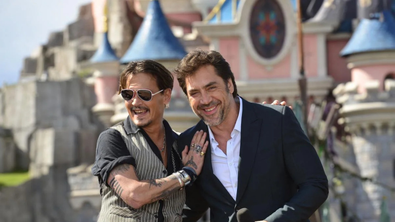   Johnny Depp og Javier Bardem