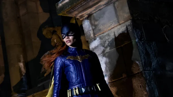 Plant James Gunn „Batman Beyond“? Die Batgirl-Filmregisseure Bilall Fallah und Adil El Arbi bestätigen ihre Rückkehr in DCU und befeuern Live-Action-Batman-Beyond-Filmgerüchte