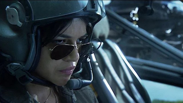   Η Michelle Rodriguez στο Avatar (2009)