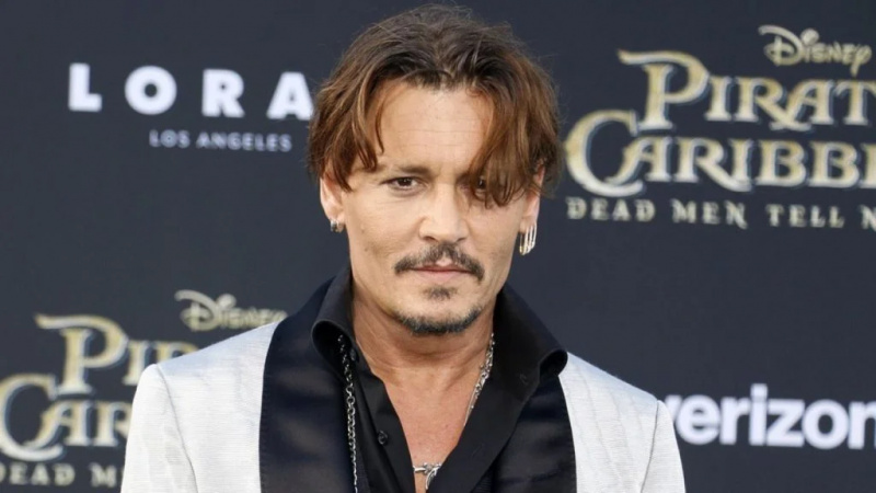 Keira Knightley wollte unbedingt Johnny Depp im 1,06-Milliarden-Dollar-Piratenfilm küssen: „Es war wirklich gut“