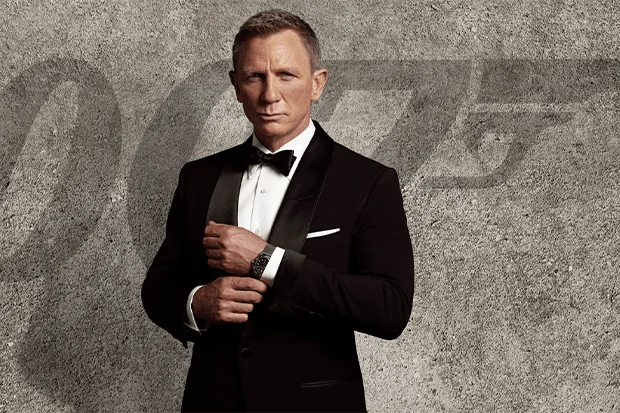Inmitten von Henry Cavill als 007-Gerüchten entlarvte „Keine Zeit zu sterben“-Autorin Phoebe Waller-Bridge die weibliche James-Bond-Idee: „Ich denke, Bond ist James Bond“