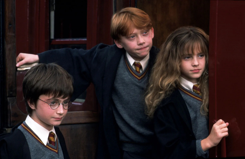 „Nu ar fi aceeași magie pe ecran”: fanii îi cer pe CEO-ul WB, David Zaslav, să renunțe la adaptarea în două filme a „Harry Potter și copilul blestemat”, în ciuda faptului că J.K. Refuzul lui Rowling
