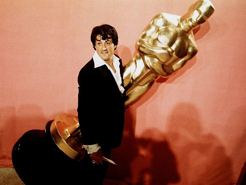 Sylvester Stallone rensade lejonbajs, fastnade för att sälja biobiljett till teaterägare innan han landade 400 miljoner dollar förmögenhet med Rocky