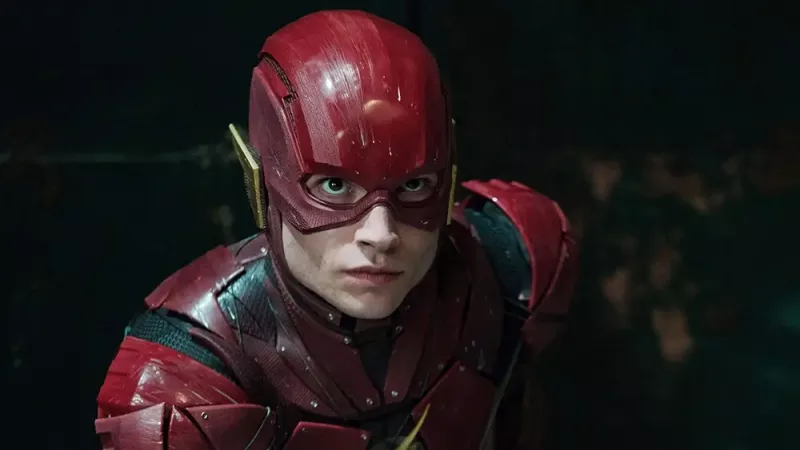 Die Entscheidung von David Zaslav, The Flash trotz Ezra Millers mehrfacher Straftaten zu retten, wird gerechtfertigt, da der Film Berichten zufolge The Dark Knight in Screen Tests übertrifft