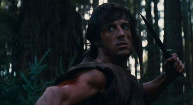 'Vzemi to, ti mišje glodalec': Rambo: Prva kri je bila tako grozna. Sylvester Stallone je zahteval, da iz filma izločijo vse svoje dialoge