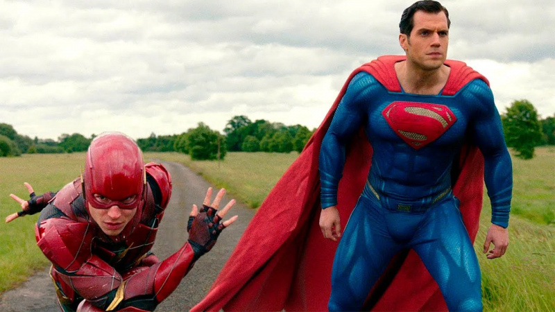 „De ce am vrea să ne uităm la acest film de gunoi”: Încercarea DCU de a promova „The Flash” al lui Ezra Miller folosind Superman Backfires al lui Henry Cavill