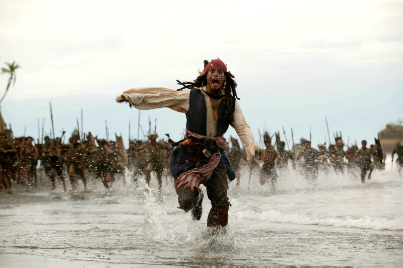 „Ich mache das, bis ich ungefähr 150 bin“: Johnny Depp war fassungslos, nachdem er wusste, dass er möglicherweise als Jack Sparrow in fünf weiteren „Fluch der Karibik“-Filmen zurückkehren würde