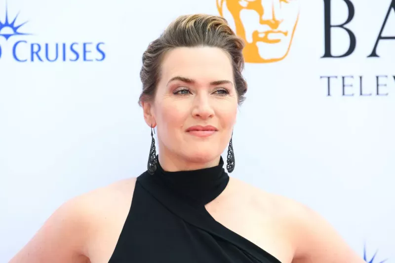 'De hecho lloraré': Kate Winslet exigió que la serie 'Mare of Easttown' cambiara el tráiler después de que HBO la pusiera en el centro de atención