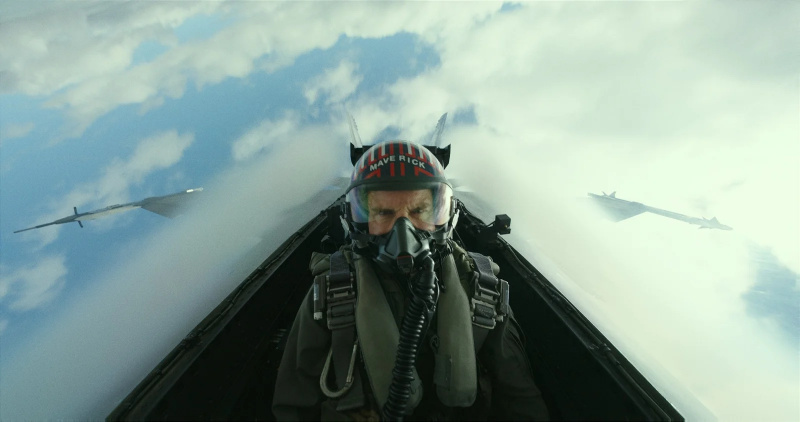   Tom Cruise levererar en spännande höjdare med Top Gun Maverick