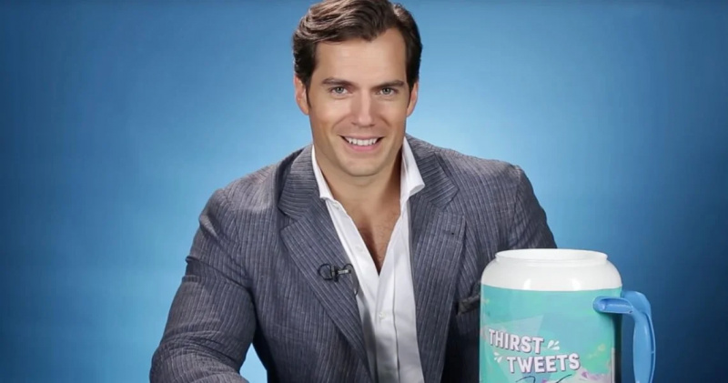  Henry Cavill lit BuzzFeed's thirst tweet compilations