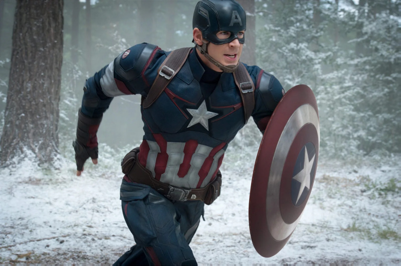   Chris Evans Amerika Kapitány szerepében