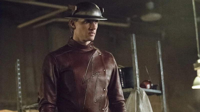   Teddy Sears ako Zoom in z CW's The Flash