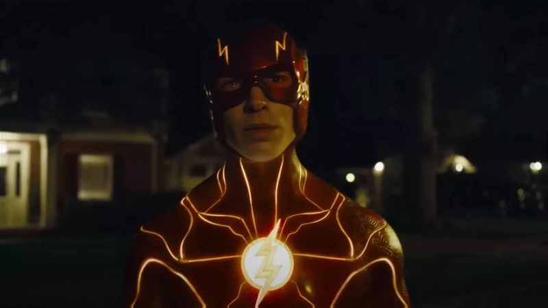 Ezra Miller envía un mensaje a Zack Snyder y su esposa mientras los fanáticos de DCU amenazan con boicotear 'The Flash'