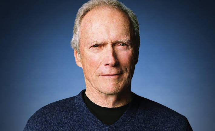 „Ich habe es 10 Jahre lang in eine Schublade gelegt“: Clint Eastwood hätte beinahe seine Chance verpasst, bei seinem 159 Millionen Dollar teuren Oscar-prämierten Film Regie zu führen, der beinahe vom Regisseur „Der Pate“ entführt worden wäre