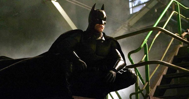   Кристиан Бэйл в роли Бэтмена из трилогии «Темный рыцарь»
