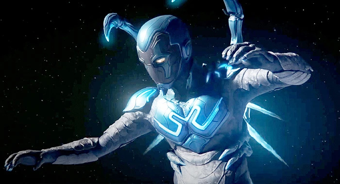 Während „The Flash“ James Gunns DCU implodieren lässt, lässt „Blue Beetle“-Regisseur Wochen vor der Premiere große Spoiler durchsickern