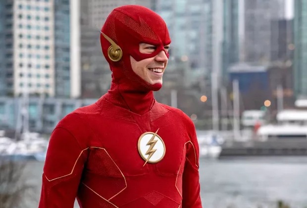 „Toto je čas na vykúpenie Flash“: Fanúšikovia chcú, aby Grant Gustin vyšiel von, pretože Flash vydáva plagát na poslednú sezónu