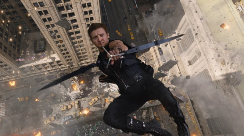 „Er ist ein verdammter Superheld“: Spider-Man: Across the Spider-Verse Star enthüllt Treffen mit Jeremy Renner nach seiner beinahe tödlichen Verletzung und nennt ihn einen echten Kämpfer